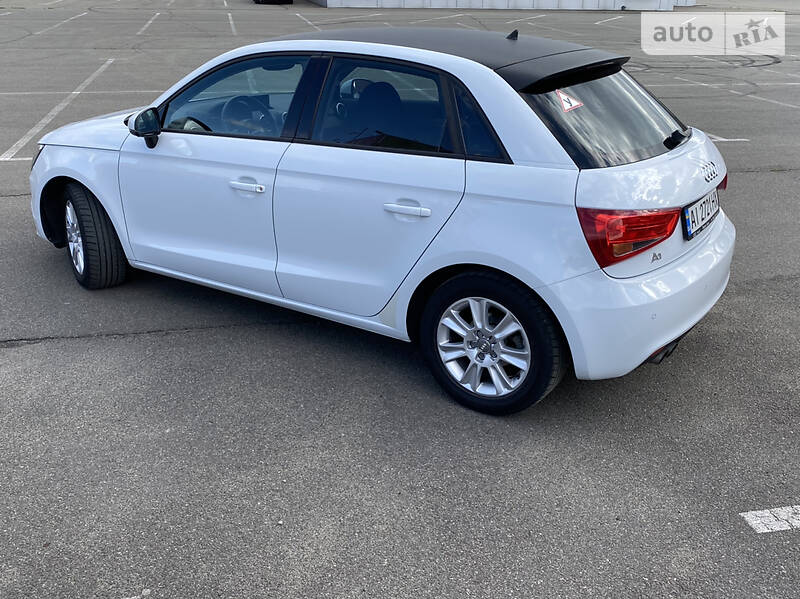 Хэтчбек Audi A1 2013 в Киеве
