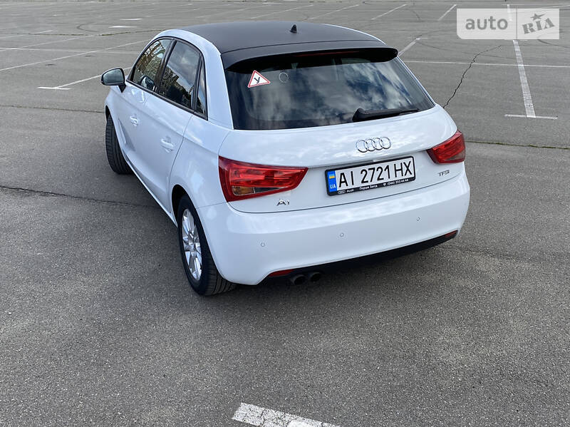 Хэтчбек Audi A1 2013 в Киеве