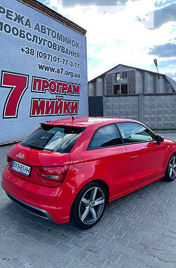 Хэтчбек Audi A1 2011 в Хмельницком