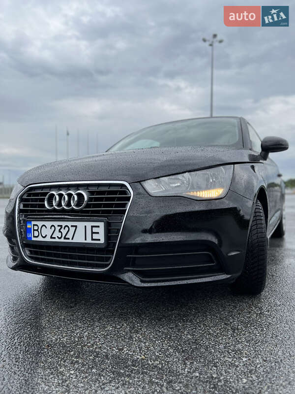 Хэтчбек Audi A1 2011 в Львове