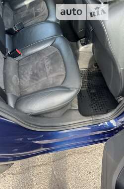 Хэтчбек Audi A1 2016 в 
