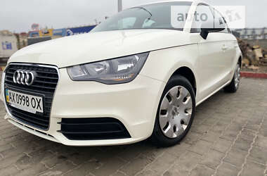 Хэтчбек Audi A1 2013 в Киеве