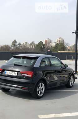 Хэтчбек Audi A1 2015 в Киеве