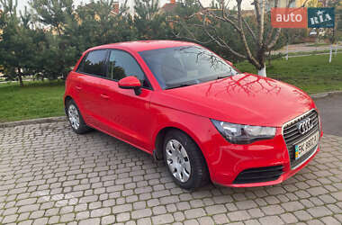 Хэтчбек Audi A1 2013 в 