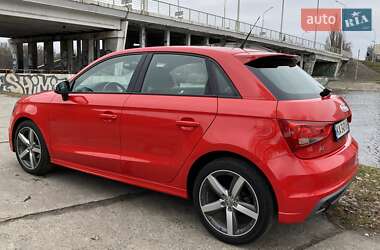 Хэтчбек Audi A1 2014 в Киеве