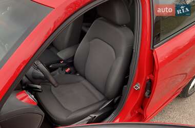 Хэтчбек Audi A1 2014 в 