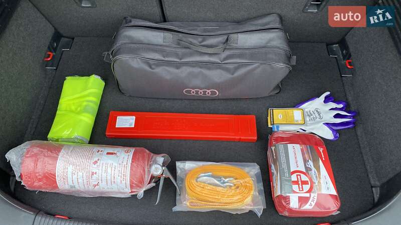 Хэтчбек Audi A1 2014 в Киеве фото 96 Хэтчбек Audi A1 2014 в Киеве