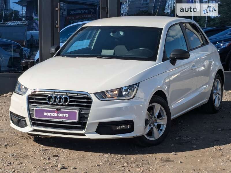 Хэтчбек Audi A1 2016 в Киеве