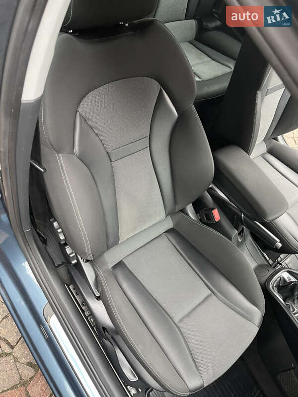 Хэтчбек Audi A1 2015 в Одессе