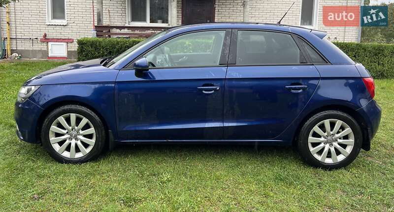 Хэтчбек Audi A1 2012 в Камне-Каширском