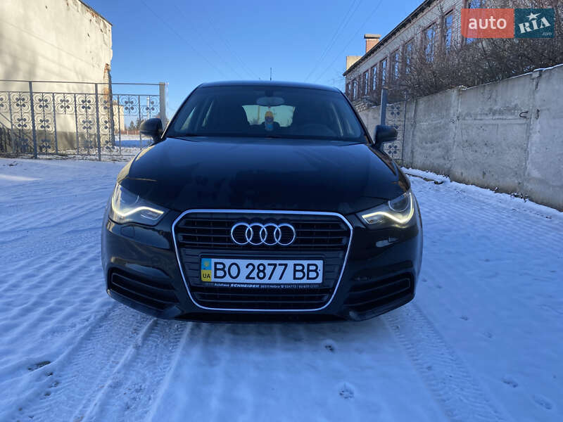 Хетчбек Audi A1 2012 в Чорткові