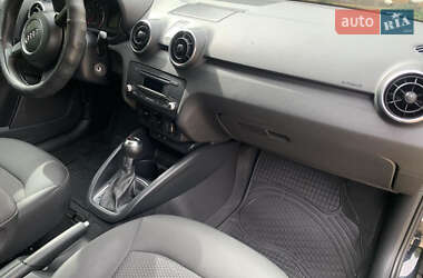 Хетчбек Audi A1 2012 в Чорткові