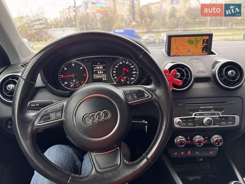 Хэтчбек Audi A1 2012 в Львове фото 11 Хэтчбек Audi A1 2012 в Львове