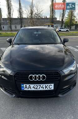 Хетчбек Audi A1 2011 в 