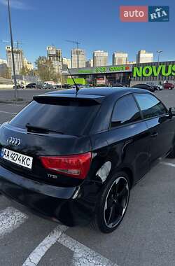 Хетчбек Audi A1 2011 в 