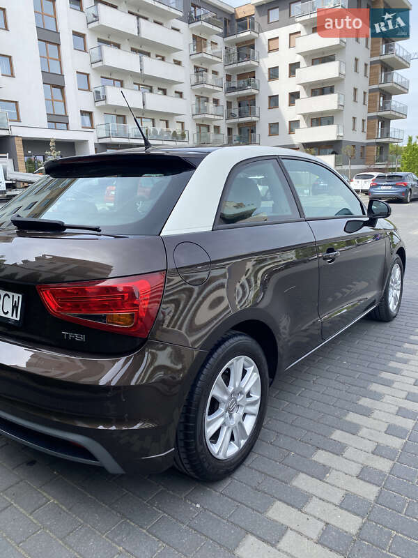 Хэтчбек Audi A1 2010 в Львове