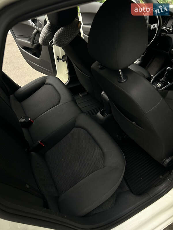 Хетчбек Audi A1 2013 в Києві
