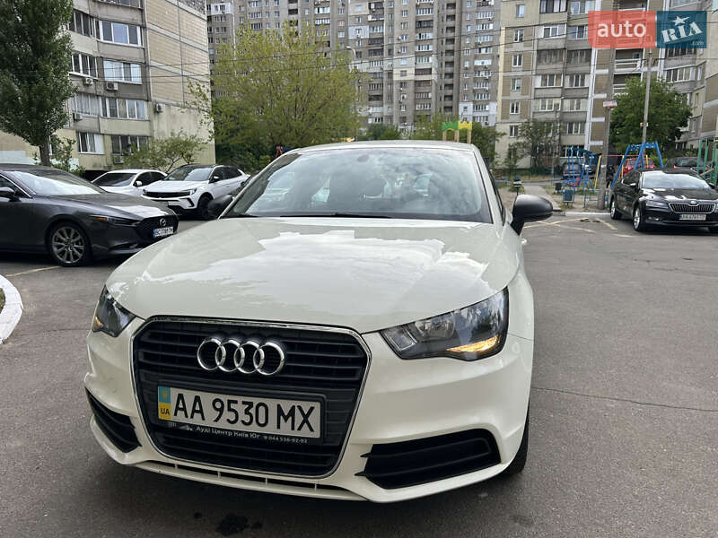 Хетчбек Audi A1 2013 в Києві
