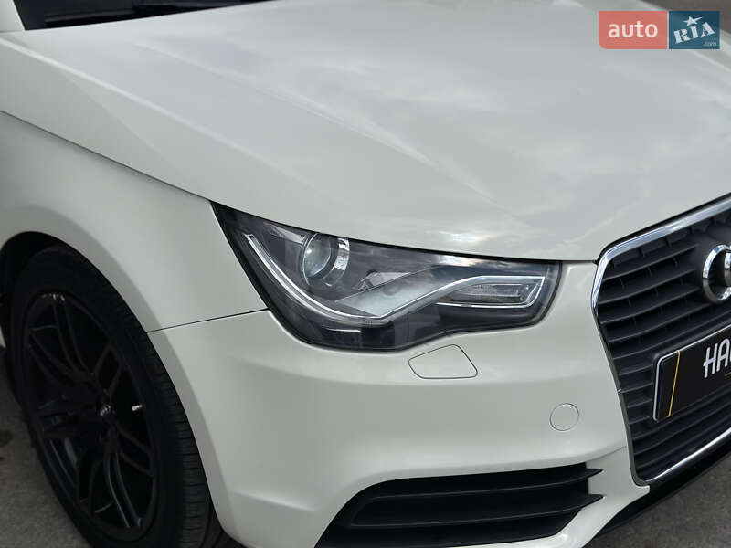 Хетчбек Audi A1 2013 в Шептицькому