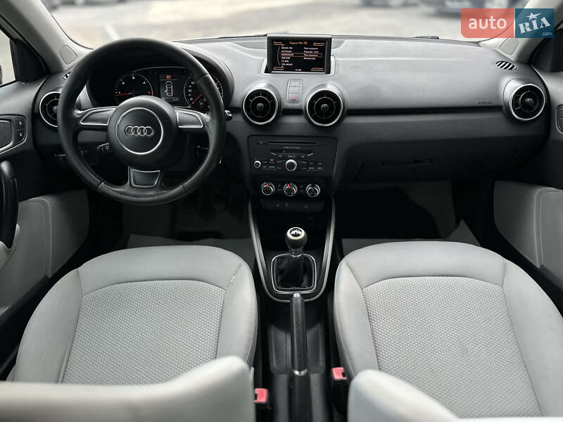 Хетчбек Audi A1 2013 в Шептицькому