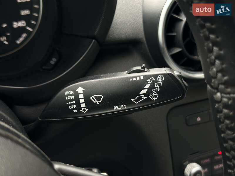 Хетчбек Audi A1 2013 в Шептицькому