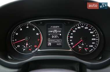 Хэтчбек Audi A1 2012 в 