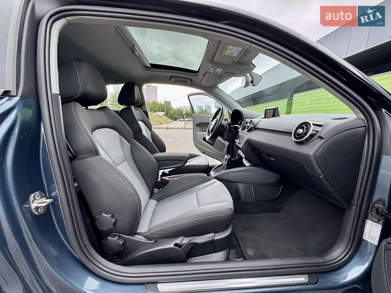 Хэтчбек Audi A1 2015 в Киеве