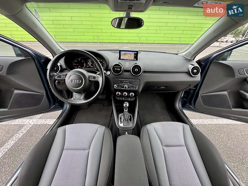 Хэтчбек Audi A1 2015 в Киеве