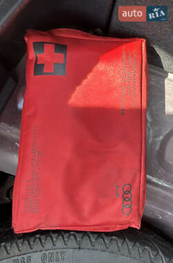 Хэтчбек Audi A1 2011 в 