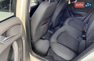 Хэтчбек Audi A1 2013 в 