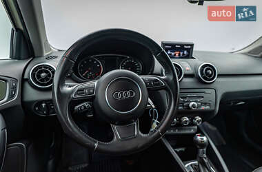 Хэтчбек Audi A1 2013 в 