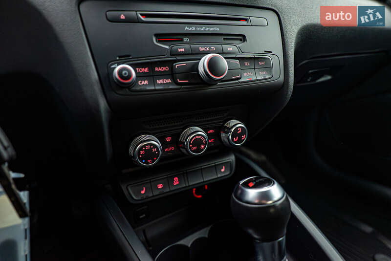 Хэтчбек Audi A1 2013 в Киеве
