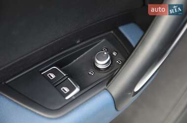 Хэтчбек Audi A1 2015 в 