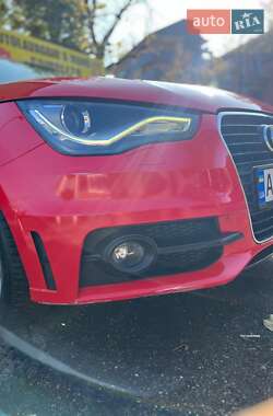 Хэтчбек Audi A1 2011 в 