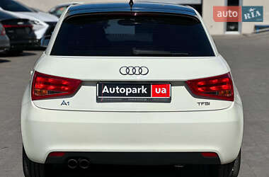 Хэтчбек Audi A1 2014 в 