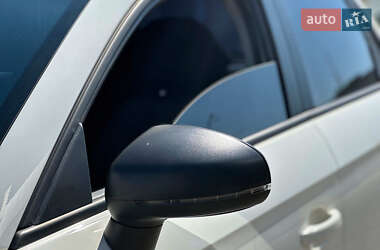 Хэтчбек Audi A1 2014 в 