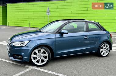 Хэтчбек Audi A1 2015 в 