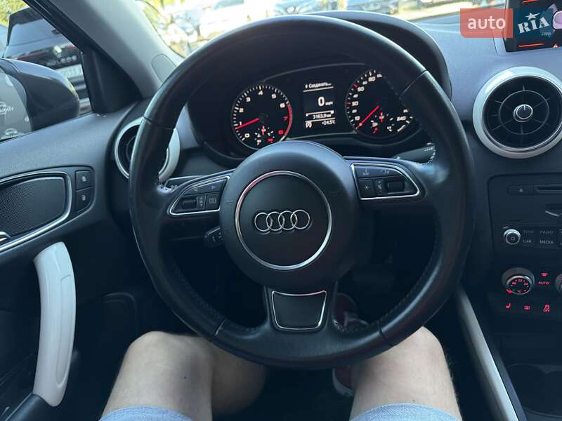 Хэтчбек Audi A1 2013 в Виннице