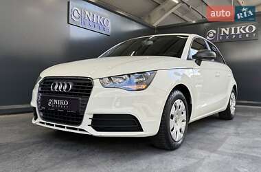 Хэтчбек Audi A1 2013 в 