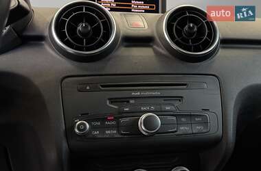 Хэтчбек Audi A1 2013 в 