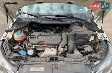 Хэтчбек Audi A1 2012 в 