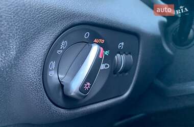 Хэтчбек Audi A1 2011 в 