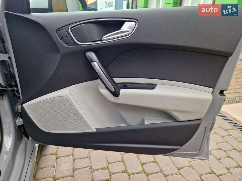 Хэтчбек Audi A1 2012 в Тернополе