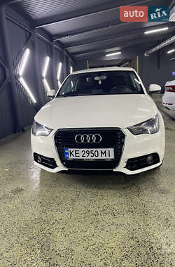 Хэтчбек Audi A1 2011 в Кривом Роге