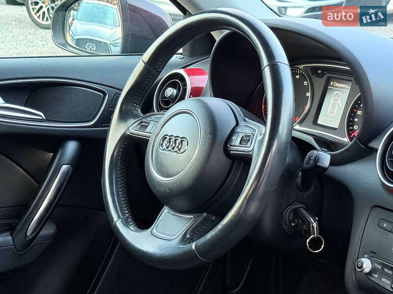 Хэтчбек Audi A1 2011 в Харькове