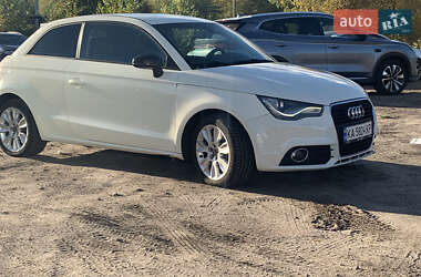 Хетчбек Audi A1 2011 в 