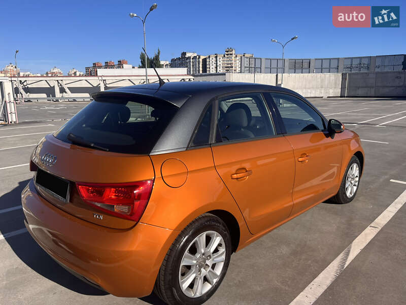 Хэтчбек Audi A1 2013 в Киеве