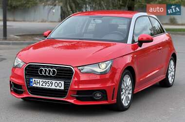 Хетчбек Audi A1 2011 в 