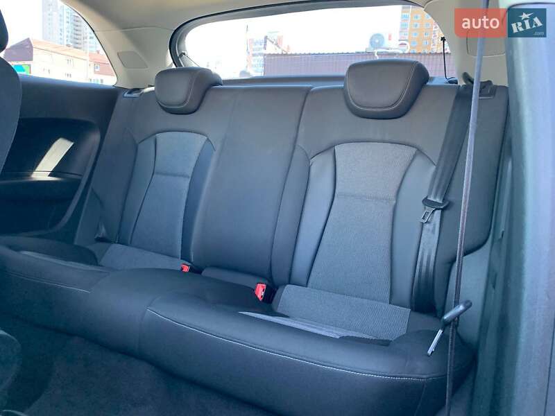 Хэтчбек Audi A1 2011 в Киеве фото 10 Хэтчбек Audi A1 2011 в Киеве