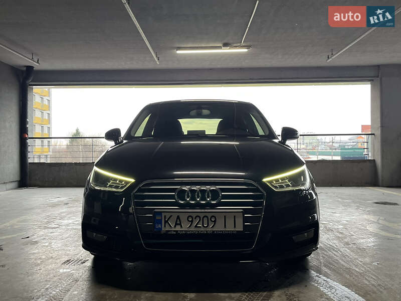 Хэтчбек Audi A1 2015 в Львове